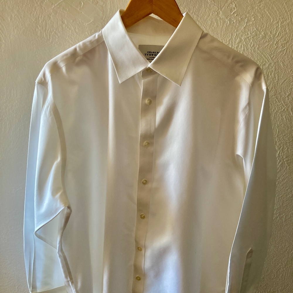 Charles Tyrwhitt Dress shirt, non iron classic fit 17/33